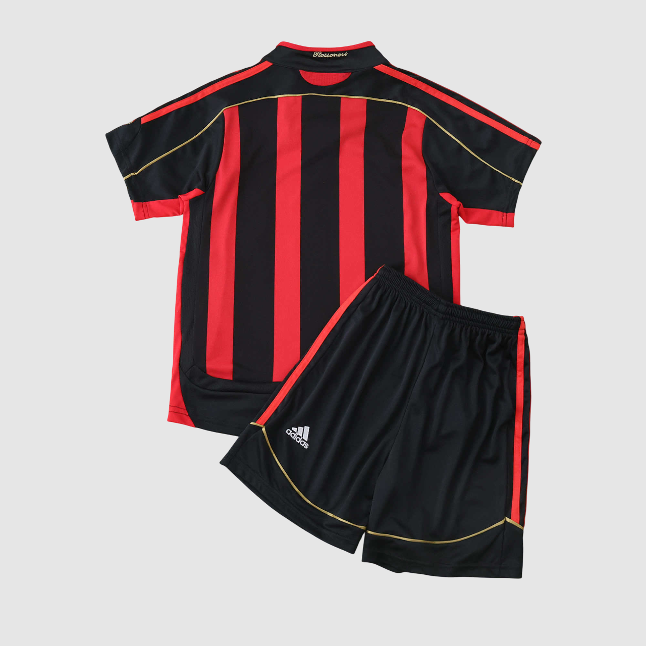 Conjunto Infantil Retrô Milan I 06/07