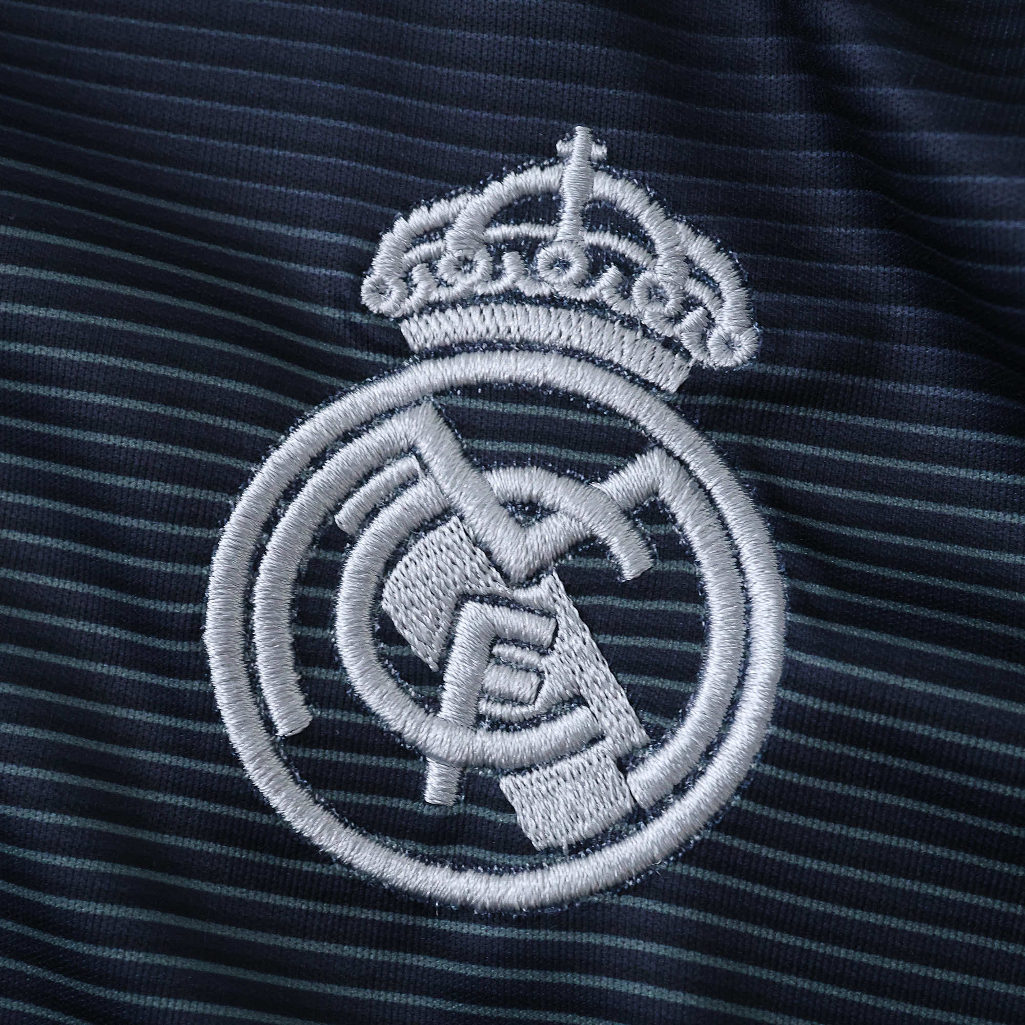 Conjunto Infantil Real Madrid II 25/26
