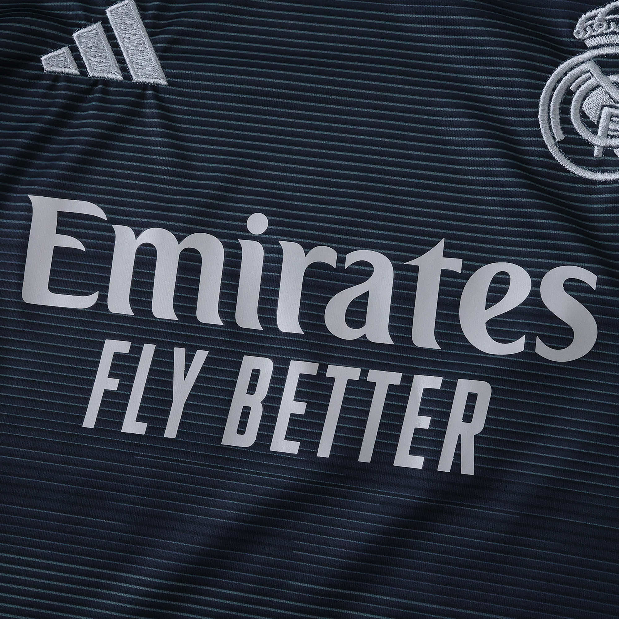 Conjunto Infantil Real Madrid II 25/26